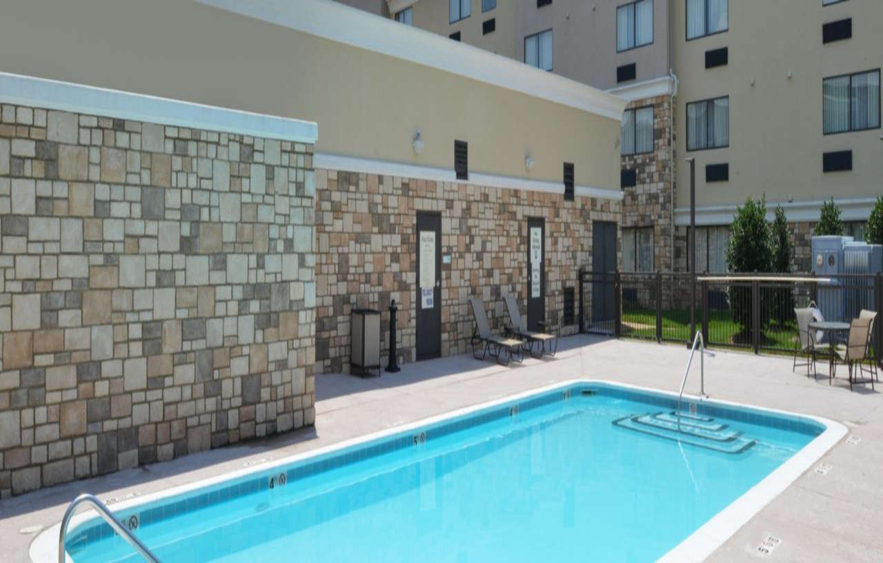 Holiday Inn Little Rock West - Chenal Pkwy, An Ihg Hotel Εξωτερικό φωτογραφία